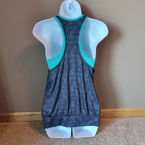 Maurices in Motion Athletic Workout Tank Top Size Small - Picture 4 of 10
